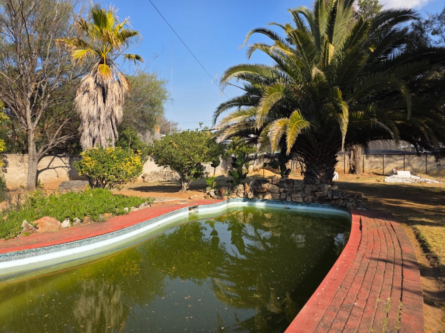 3 Bedroom Property for Sale in Vaalpark Free State